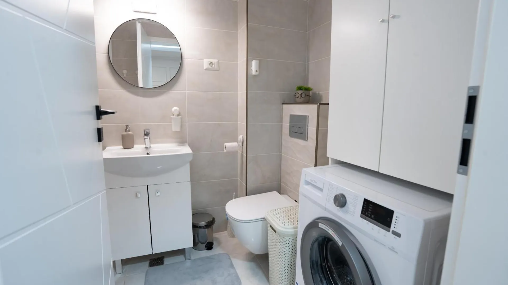 Luno Apartment Bükreş