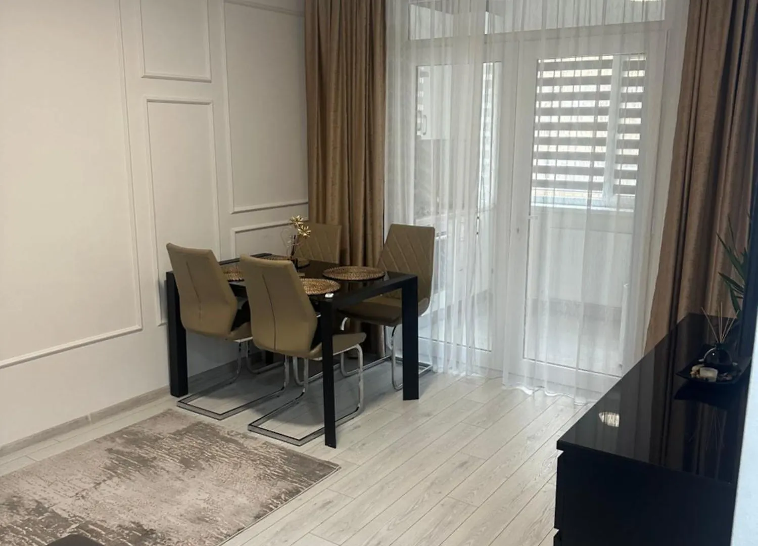 Luno Apartment Bucharest Romania